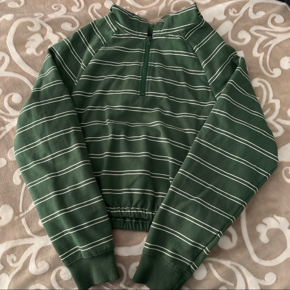 Cropped hoodie